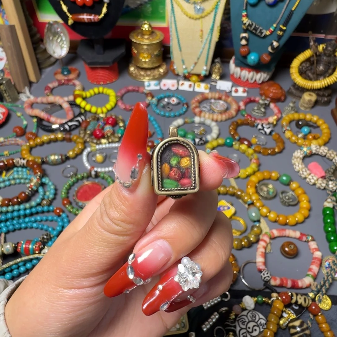 琉璃手工艺品亦**是吊坠吊坠吊坠吊坠吊坠