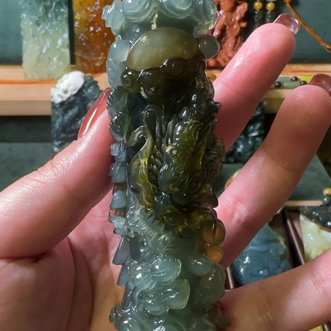 蛇纹石玉颈饰合金快**福