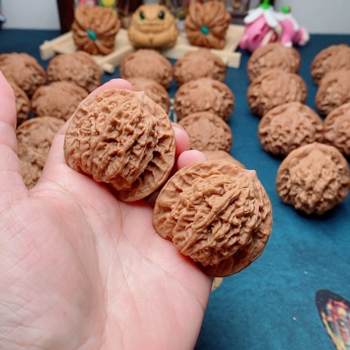 文玩核桃把件盘龙纹43