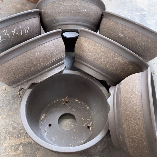 紫砂花盆100-1。     23-10