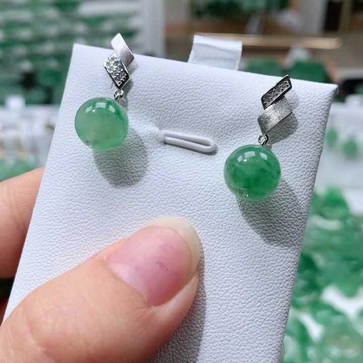 石英质玉银S925镶嵌颈饰