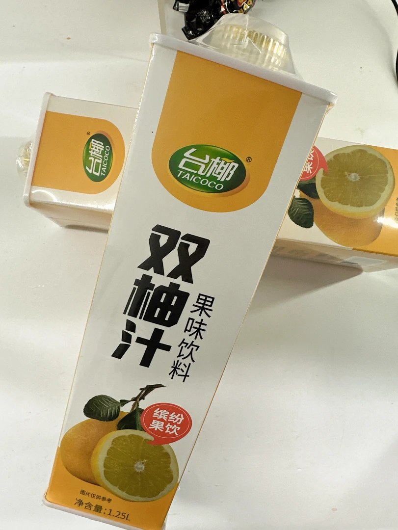 台椰双柚汁果味饮料 1.25L大瓶装   25.4.11号到期