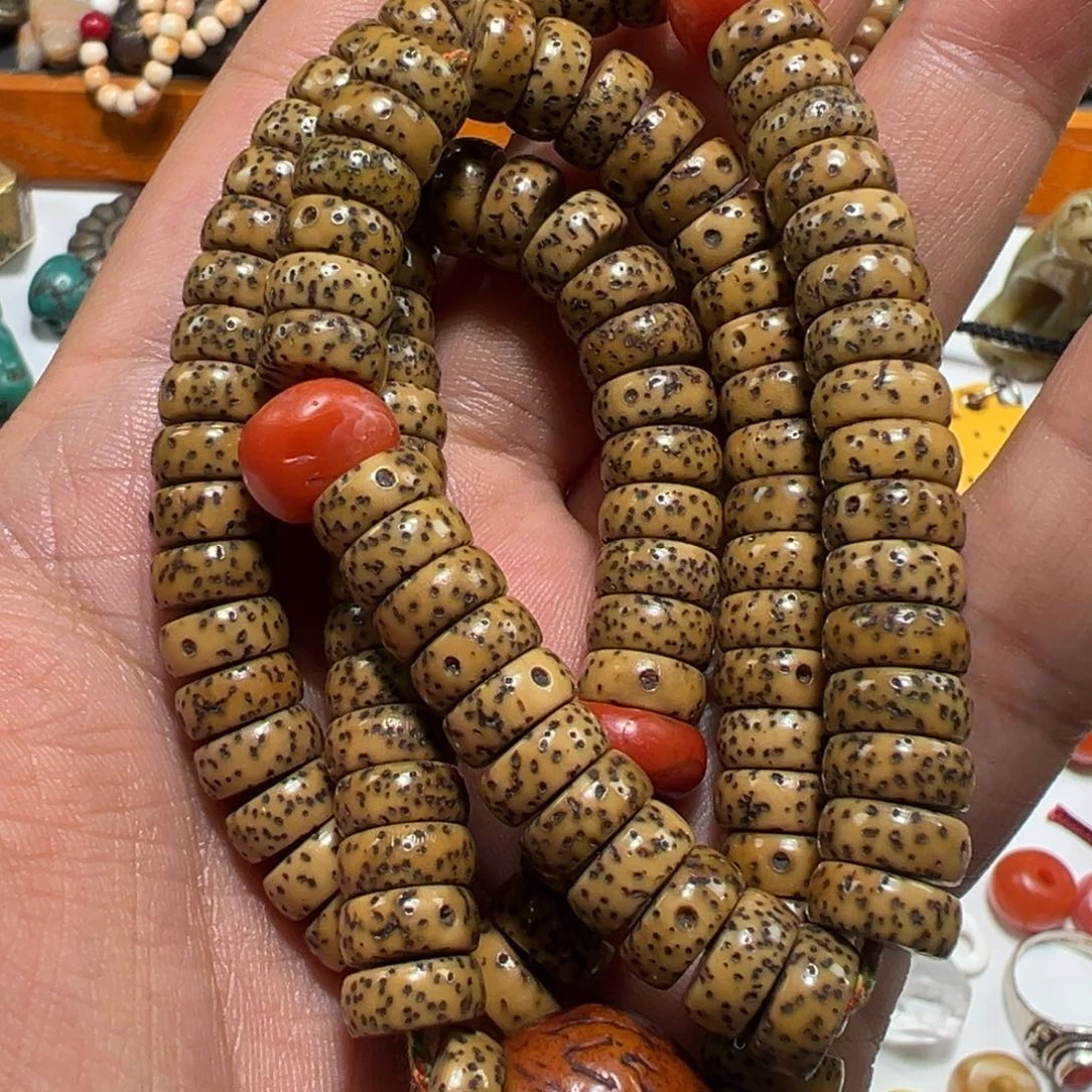 颈饰玻璃墨白藏传出品08