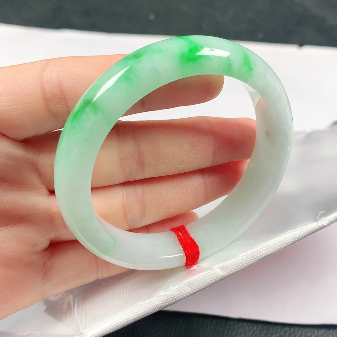 翡翠手镯未镶嵌55圈050011