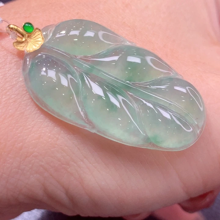 定制翡翠18K金镶嵌翡翠
