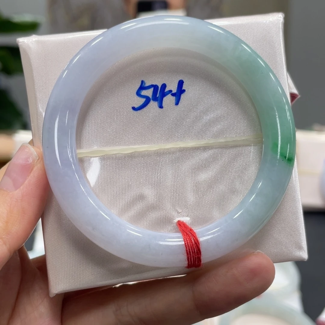 翡翠未镶嵌手镯翡翠