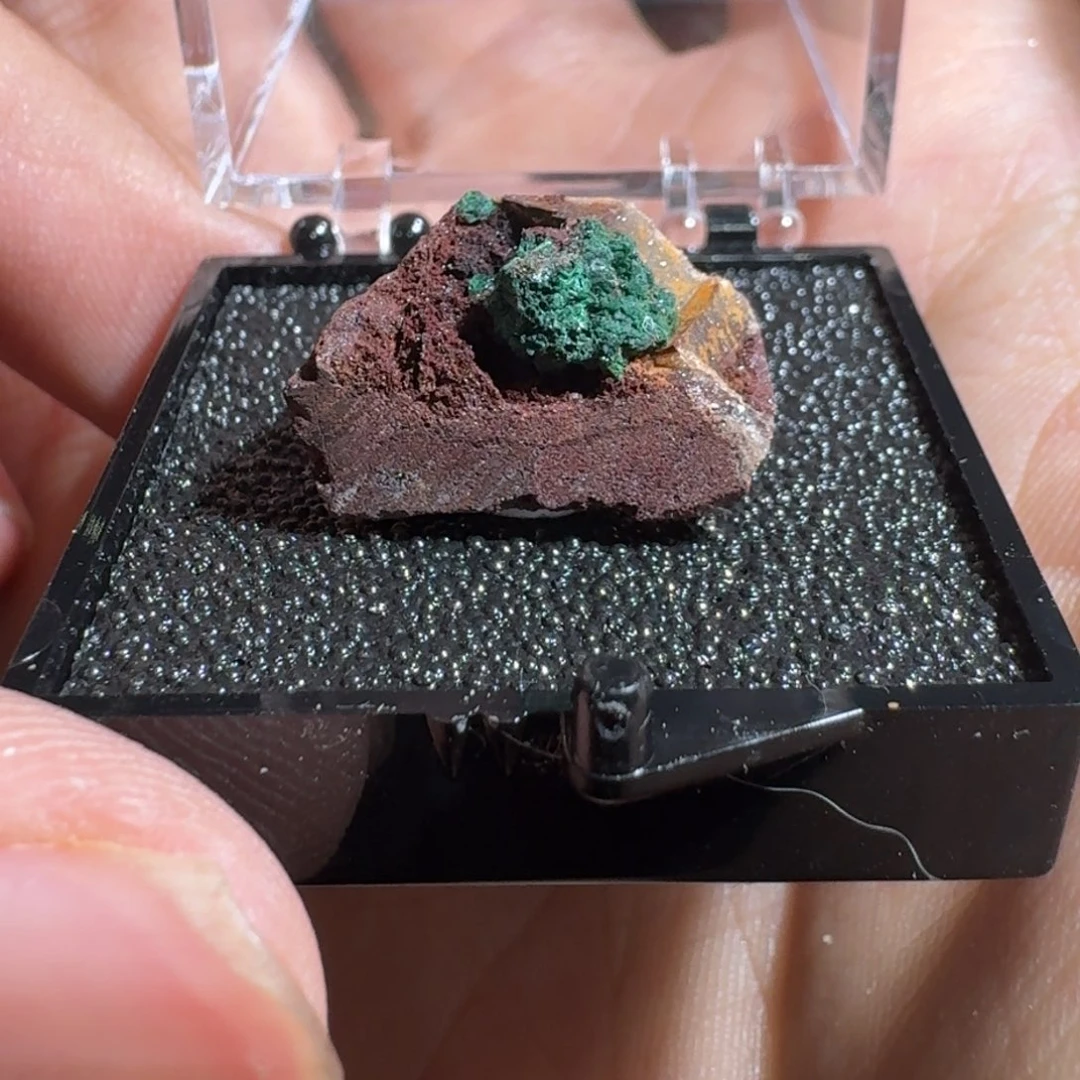 月下珠宝严选矿物