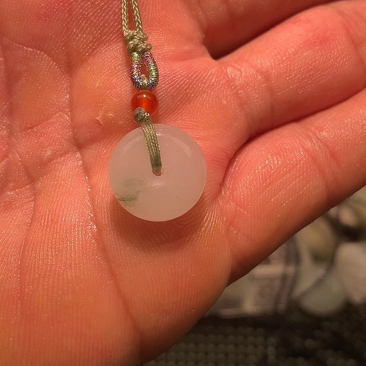 吊坠(赠链)未镶嵌石英质玉