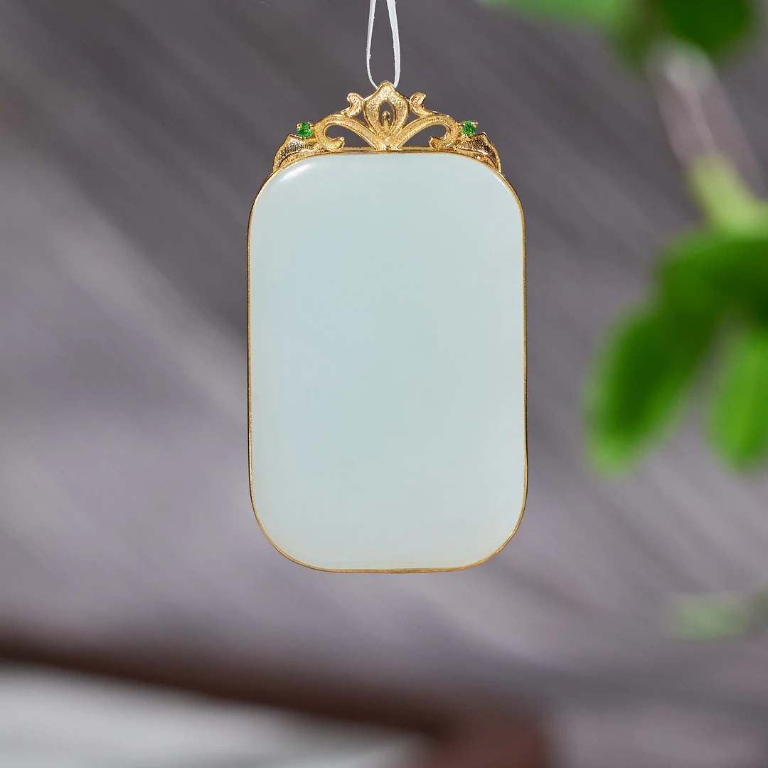 【歪歪】（二）*和田玉无事牌吊坠*18K镶嵌N3031