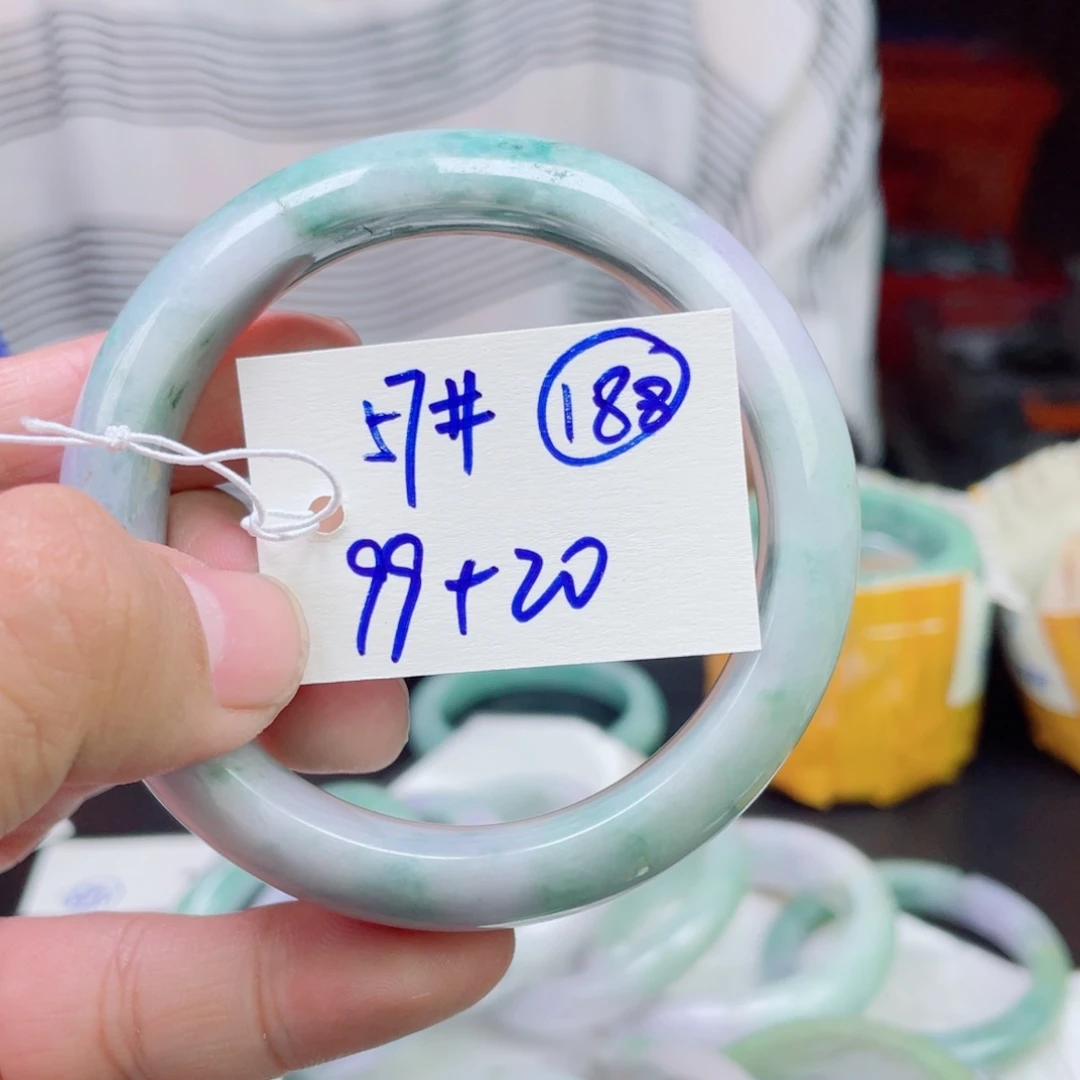 翡翠未镶嵌手镯188