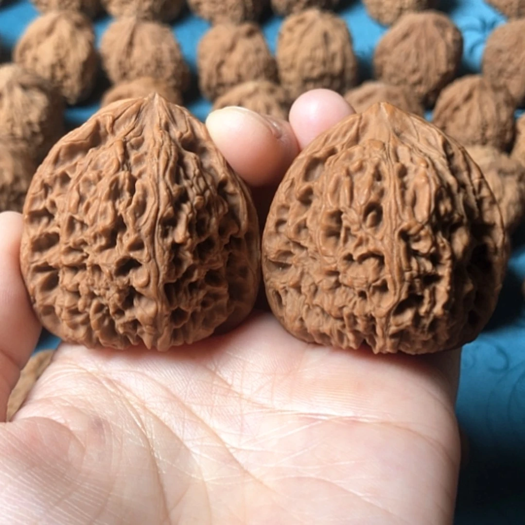 【闪购商品】文玩核桃把件吾**岁一代将