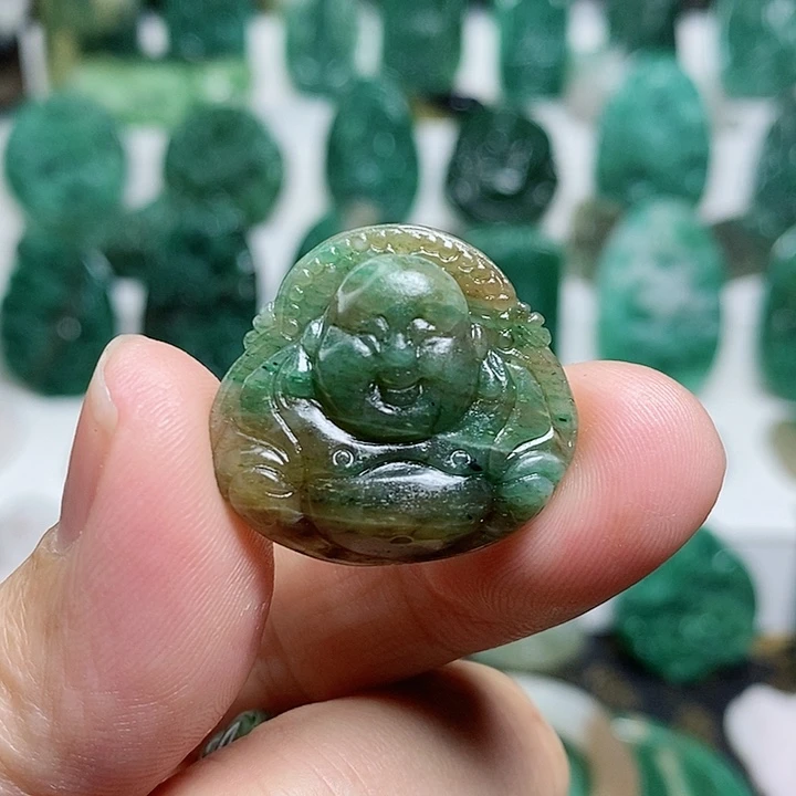 未镶嵌独山玉颈饰