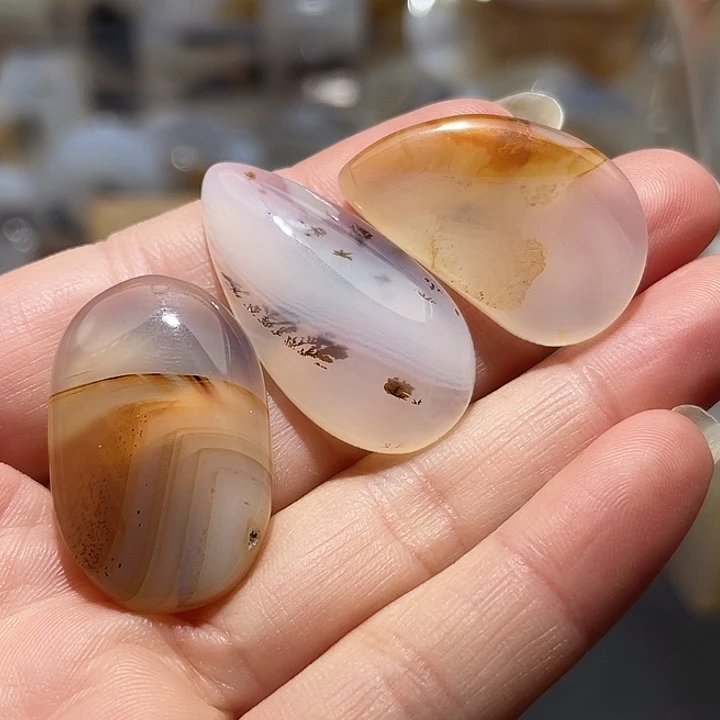 玛瑙/玉髓未镶嵌颈饰