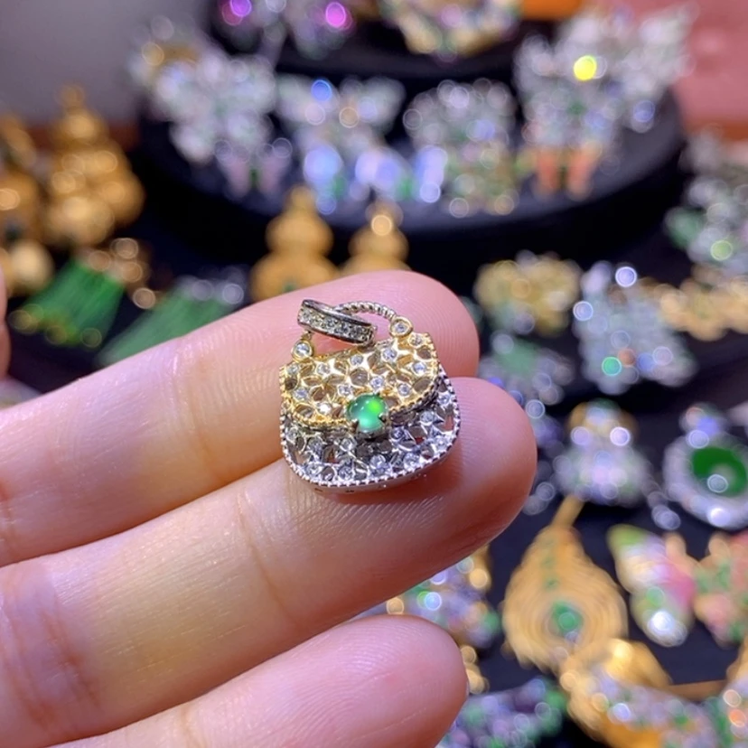 【闪购商品】翡翠挂件银S925镶嵌天然资源
