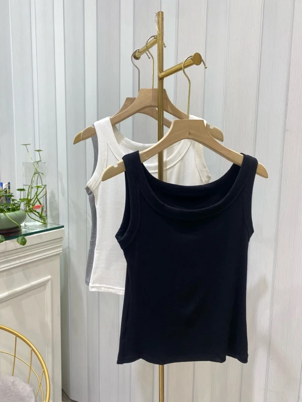 背心料子好舒服～三色遮副乳舒适吊带外穿上衣