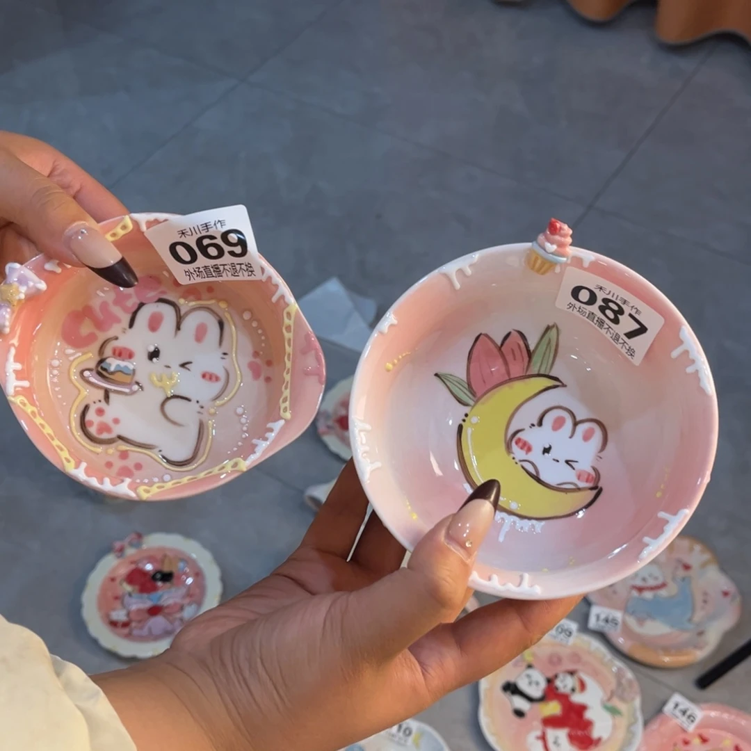 瓷片碧****预定月亮兔画小碗