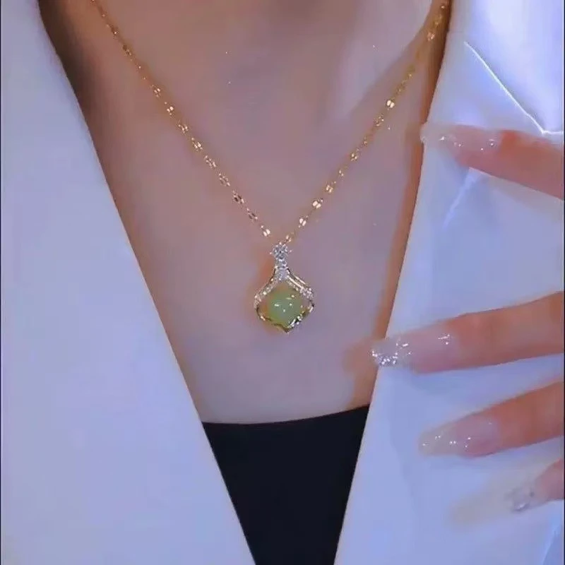 铜项链 钛钢项链绿色荷包2025新款大码轻奢时尚气质经典精致毛衣