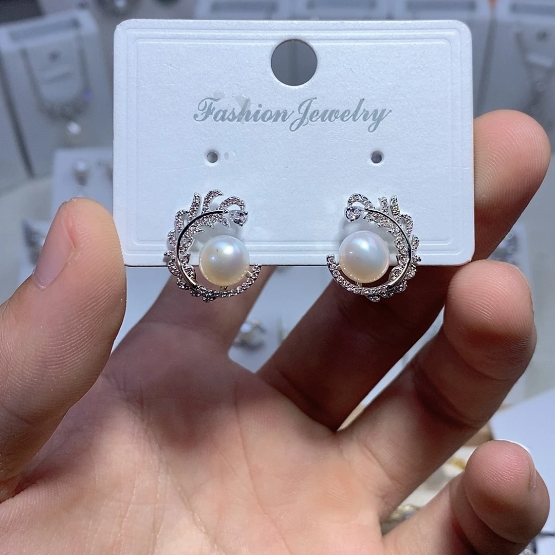 银S925镶嵌耳饰淡水珍珠