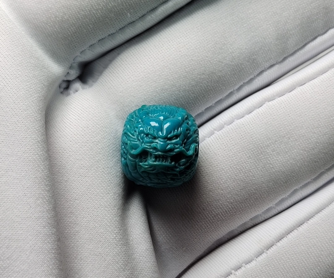 绿松石龙扣龙鼓珠精工雕刻