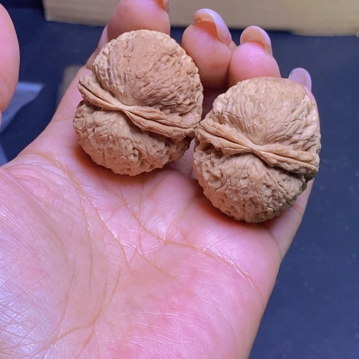 把件文玩核桃Y28-38mm