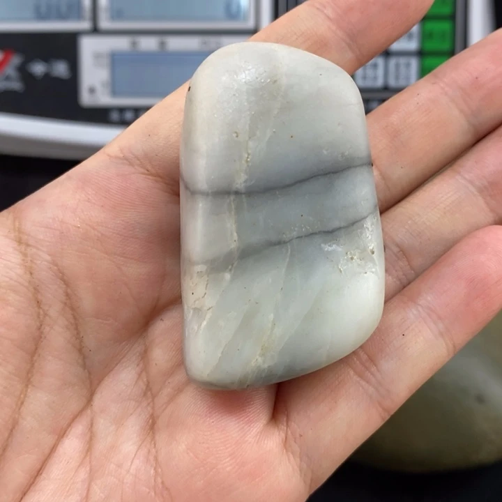 未镶嵌和田玉（糖玉）挂件