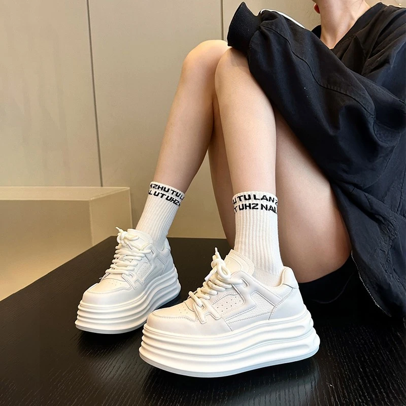 【千层奶盖】厚底板鞋女2025夏季韩版休闲板鞋小个子增高运动小白鞋