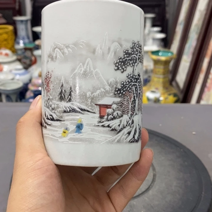 摆件粉彩图案摆件