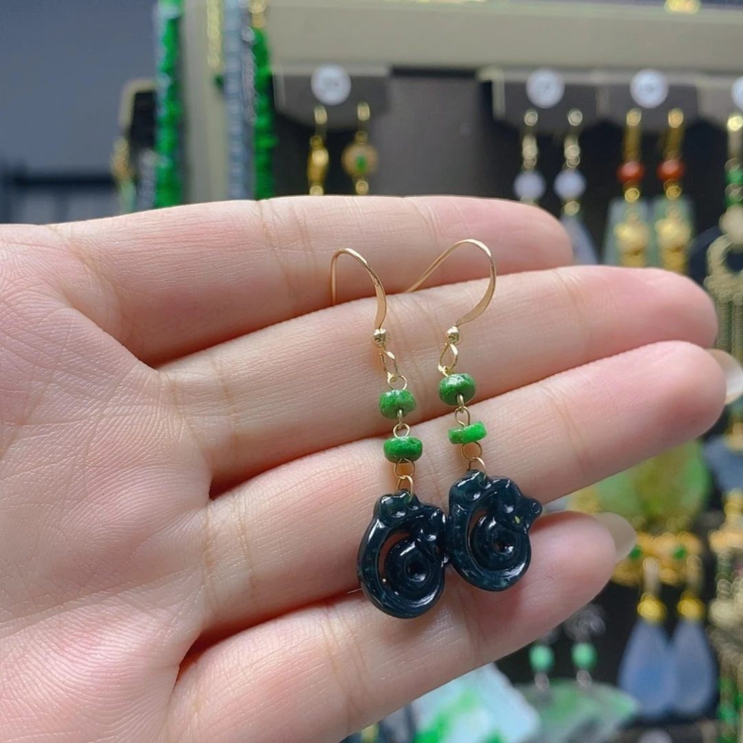 未镶嵌翡翠耳饰翡翠