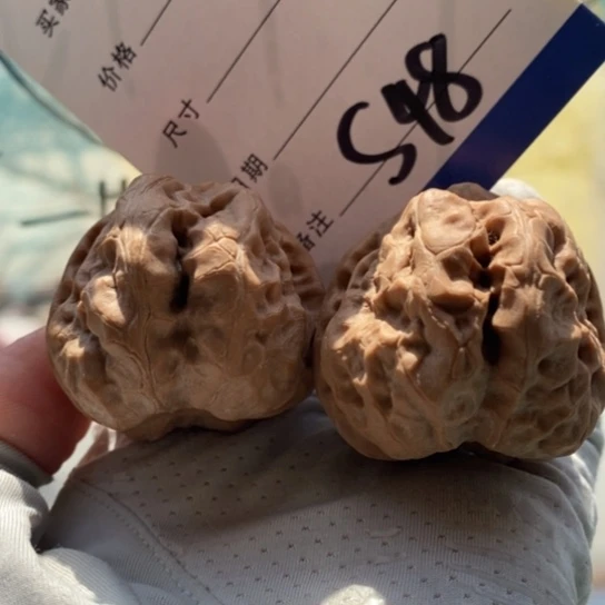 L***L文玩核桃吊坠38蛙