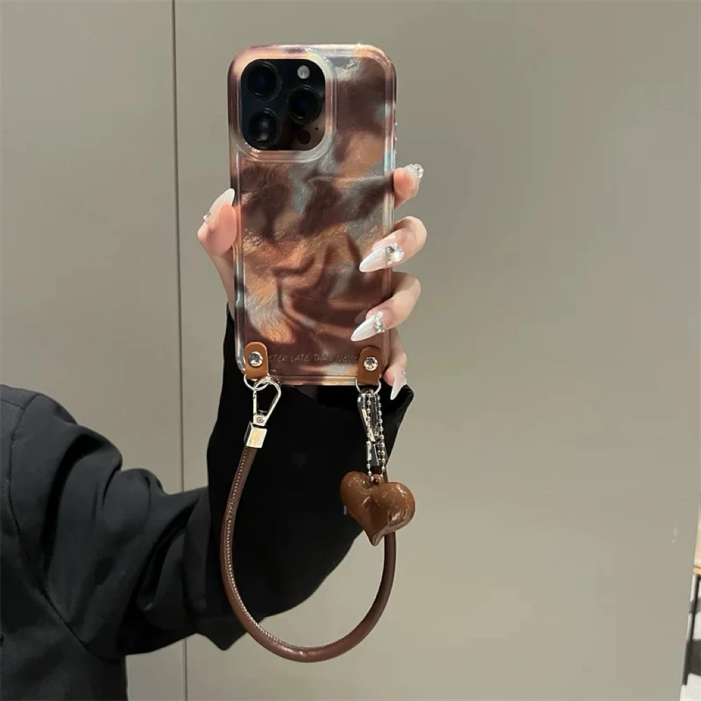 晕染琥珀棕斜挎适用苹果16promax手机壳iPhone15promax防摔14pro