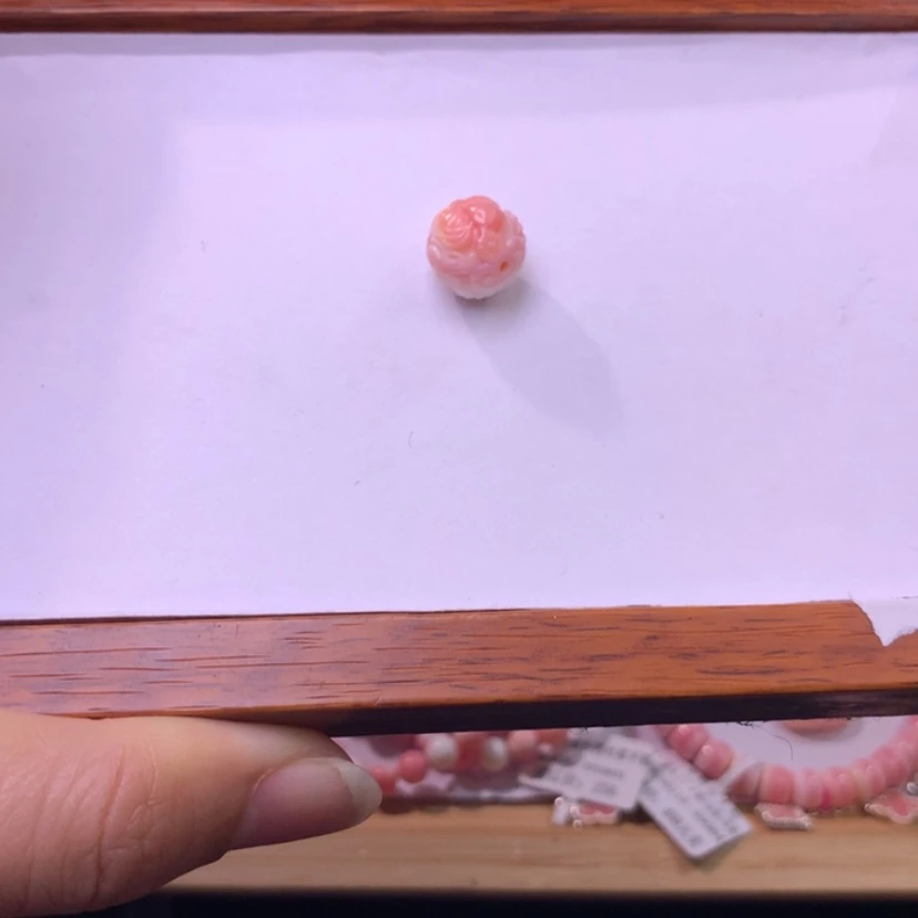 【闪购商品】查罗石颈饰合金福利