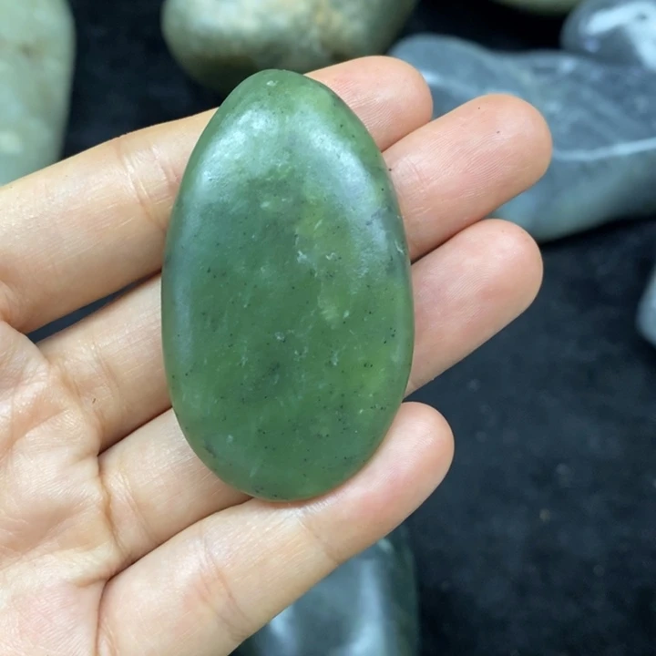 未镶嵌和田玉（糖玉）挂件⁞*漠