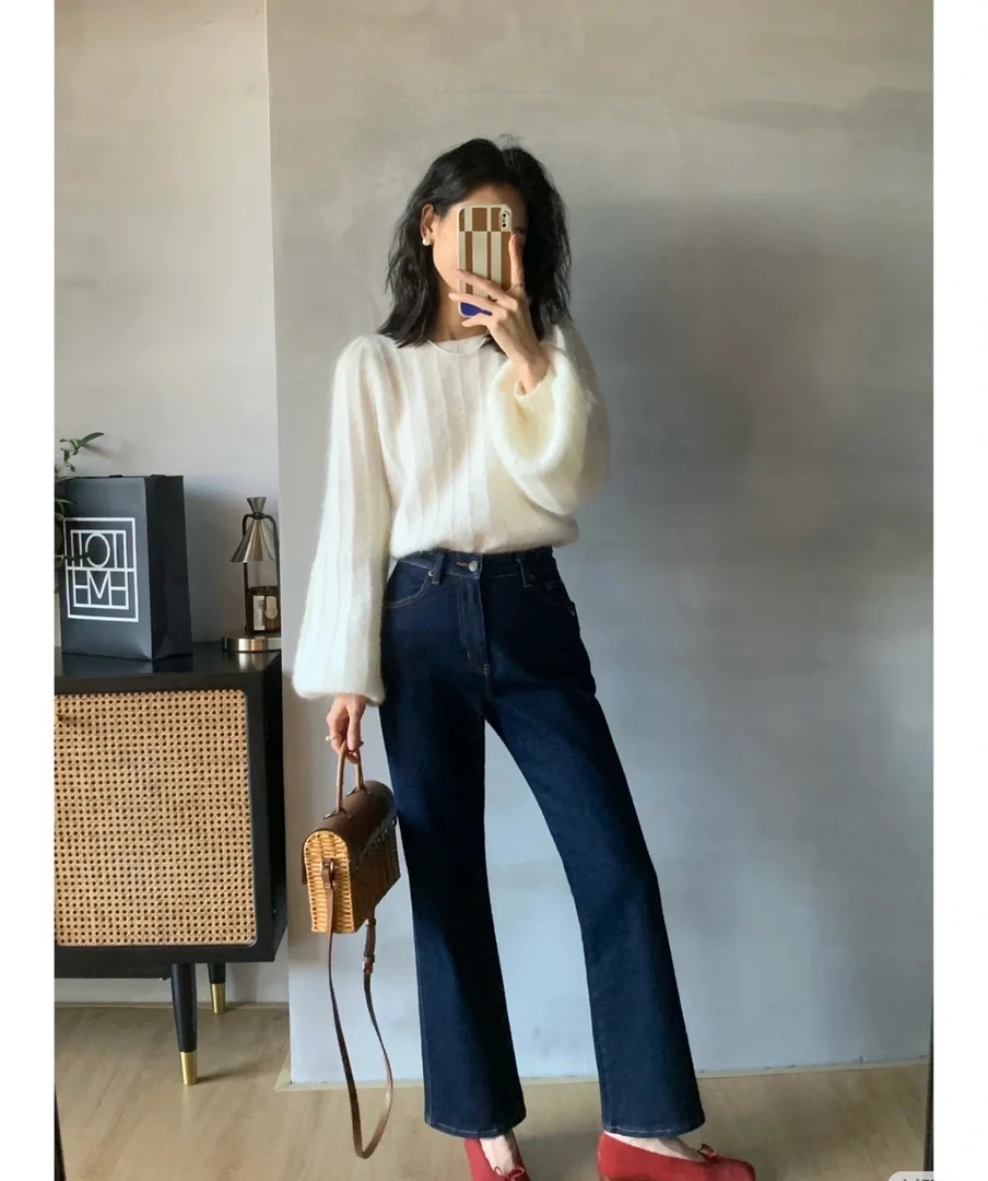 春秋穿搭毛衣女款2025春季新款女装宽松设计感针织衫上衣女