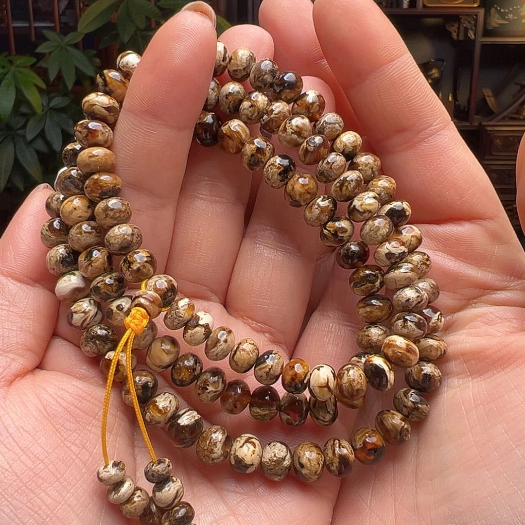 琥珀未镶嵌裸石抚顺琥珀20447七