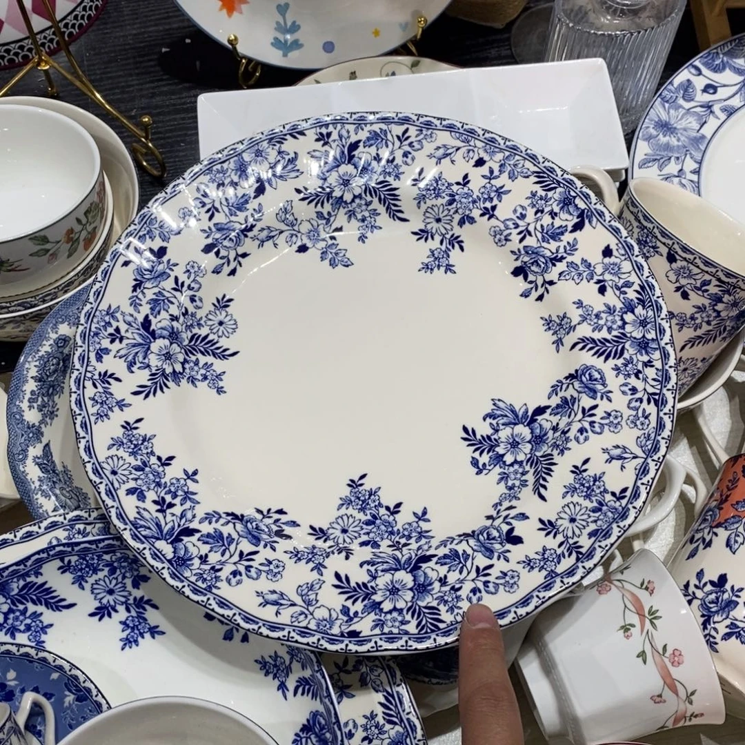 瓷微瑕青花十寸平盘