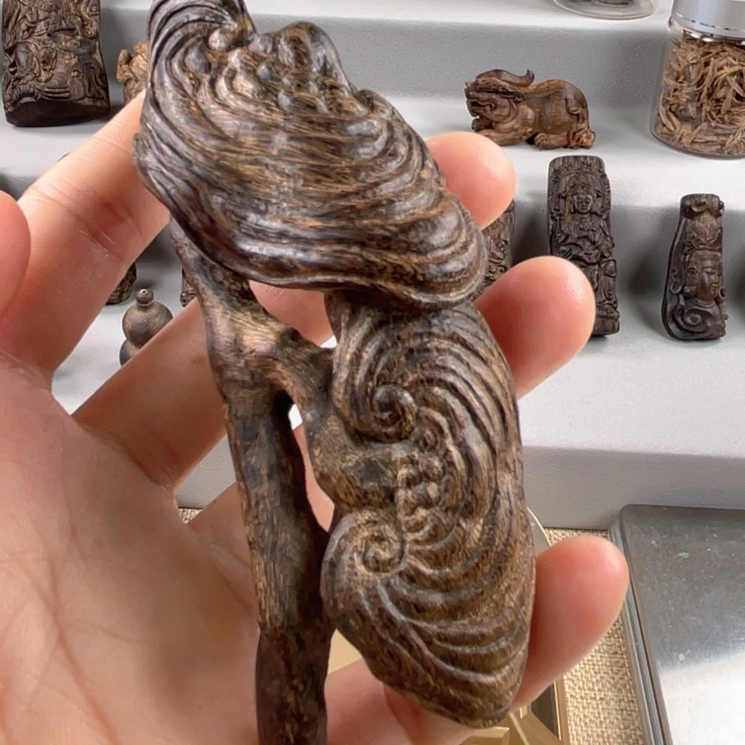 木切*闹文莱灵芝雕刻工艺件