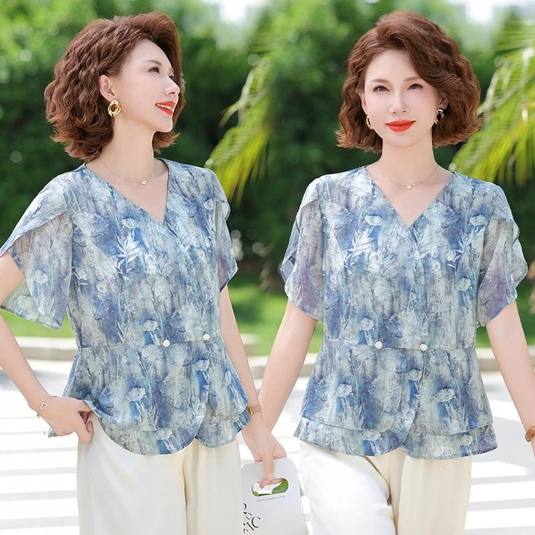 时尚中年妈妈夏装短袖T恤上衣中老年女装夏季洋气减龄V领小衫新款