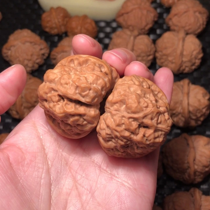 文玩核桃把件开背三角蛙41