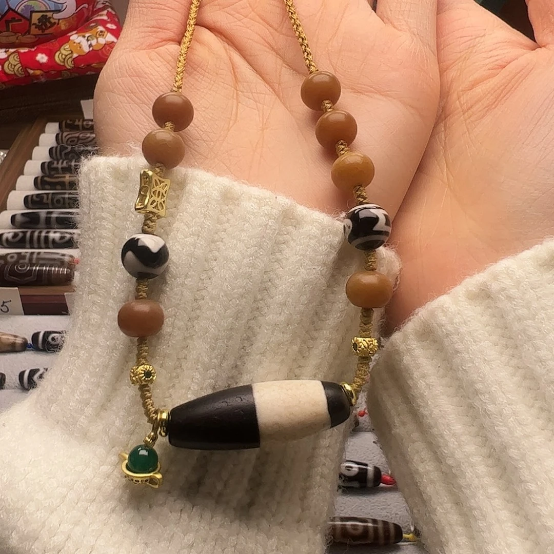 玛瑙/玉髓未镶嵌君合珠宝萌萌锁骨