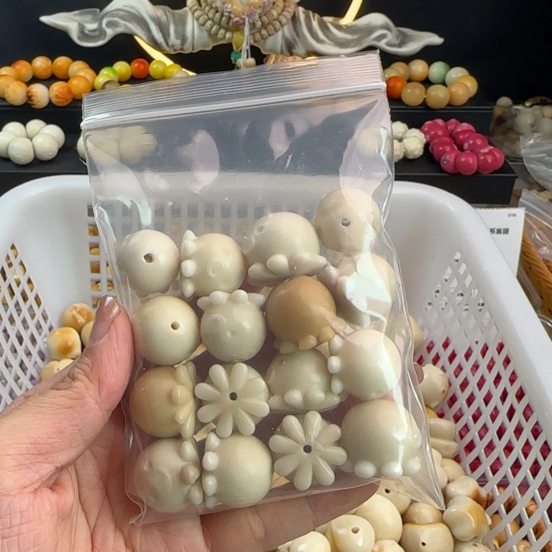 手串菩提根/象牙果微瑕牙果吐泡泡章鱼16颗