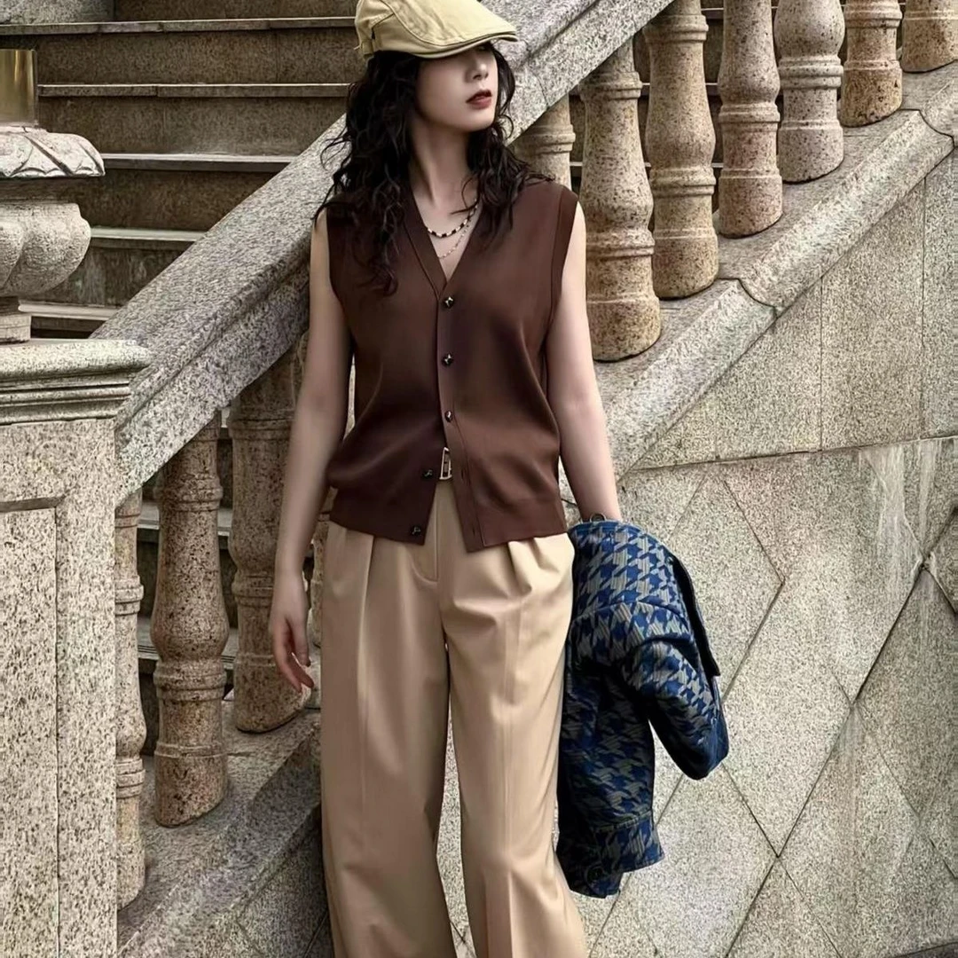 阿家正品复古时尚纯色百搭显瘦针织V领开衫 548016-1T55233