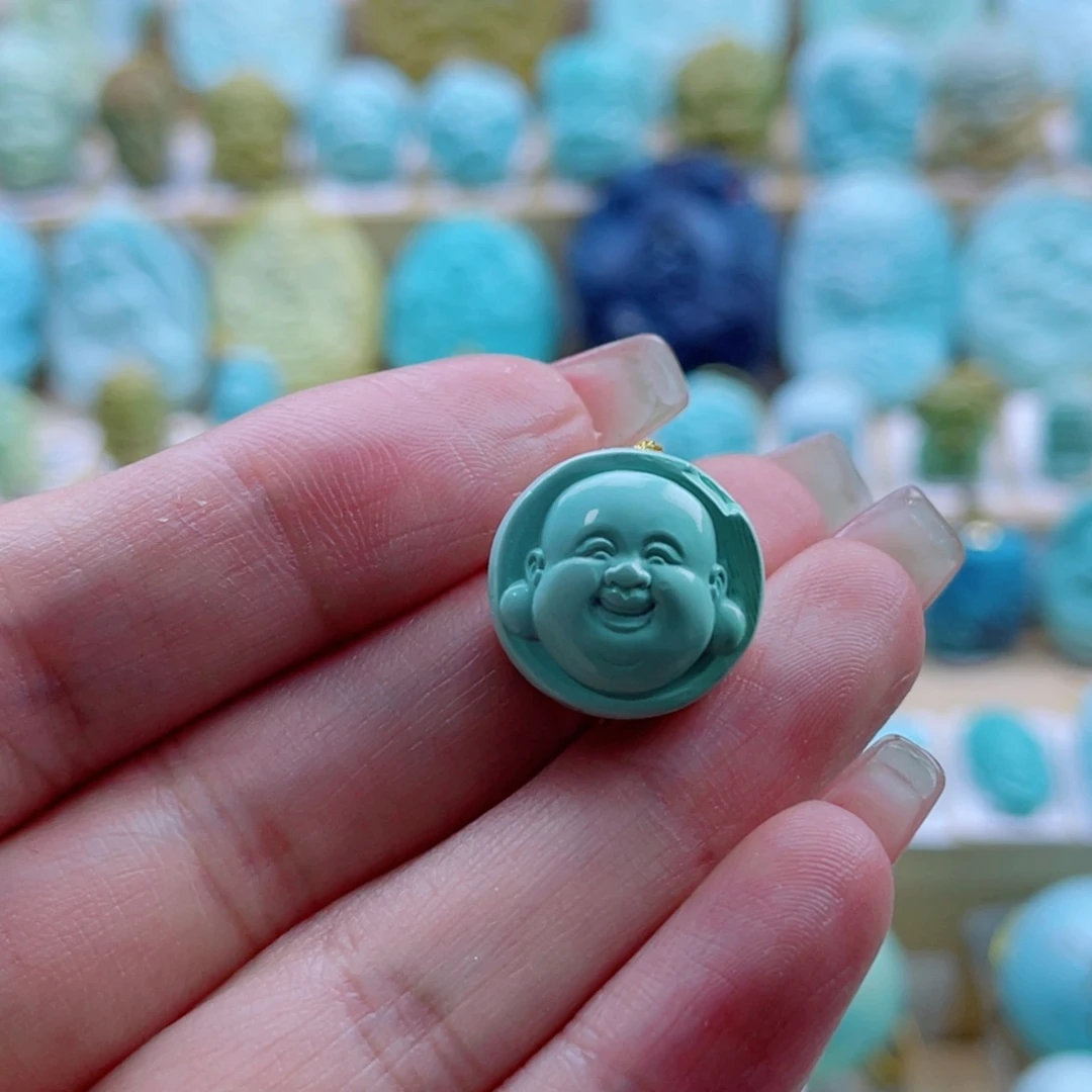 绿松石未镶嵌珠宝奇石