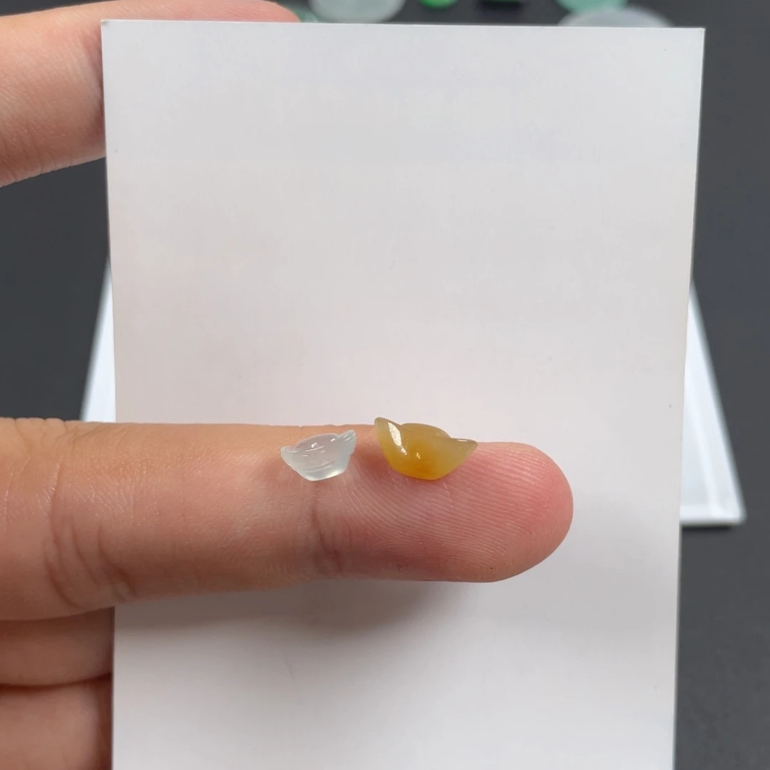 翡翠未镶嵌挂件翡翠珠宝翡翠珠宝