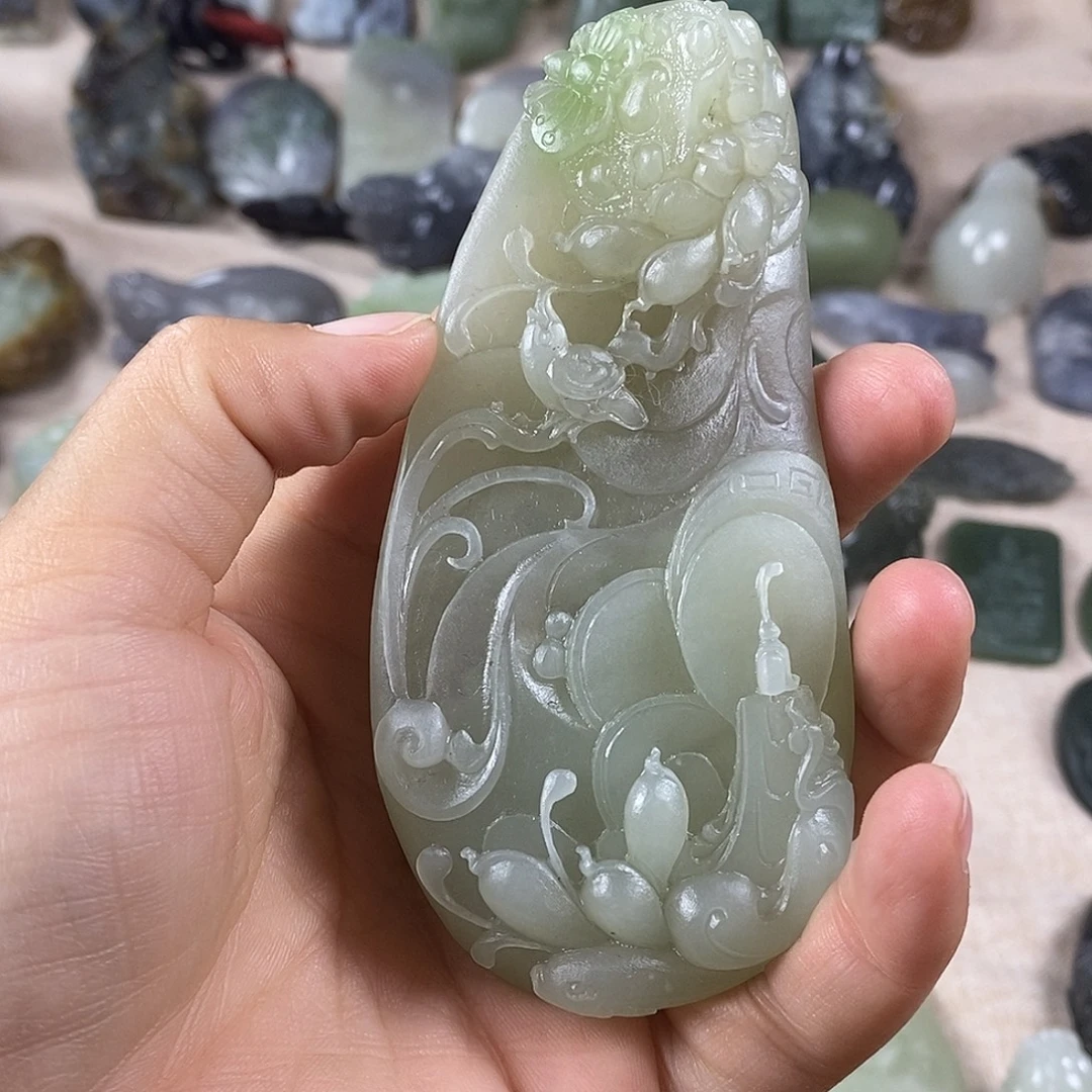 和田玉未镶嵌颈饰