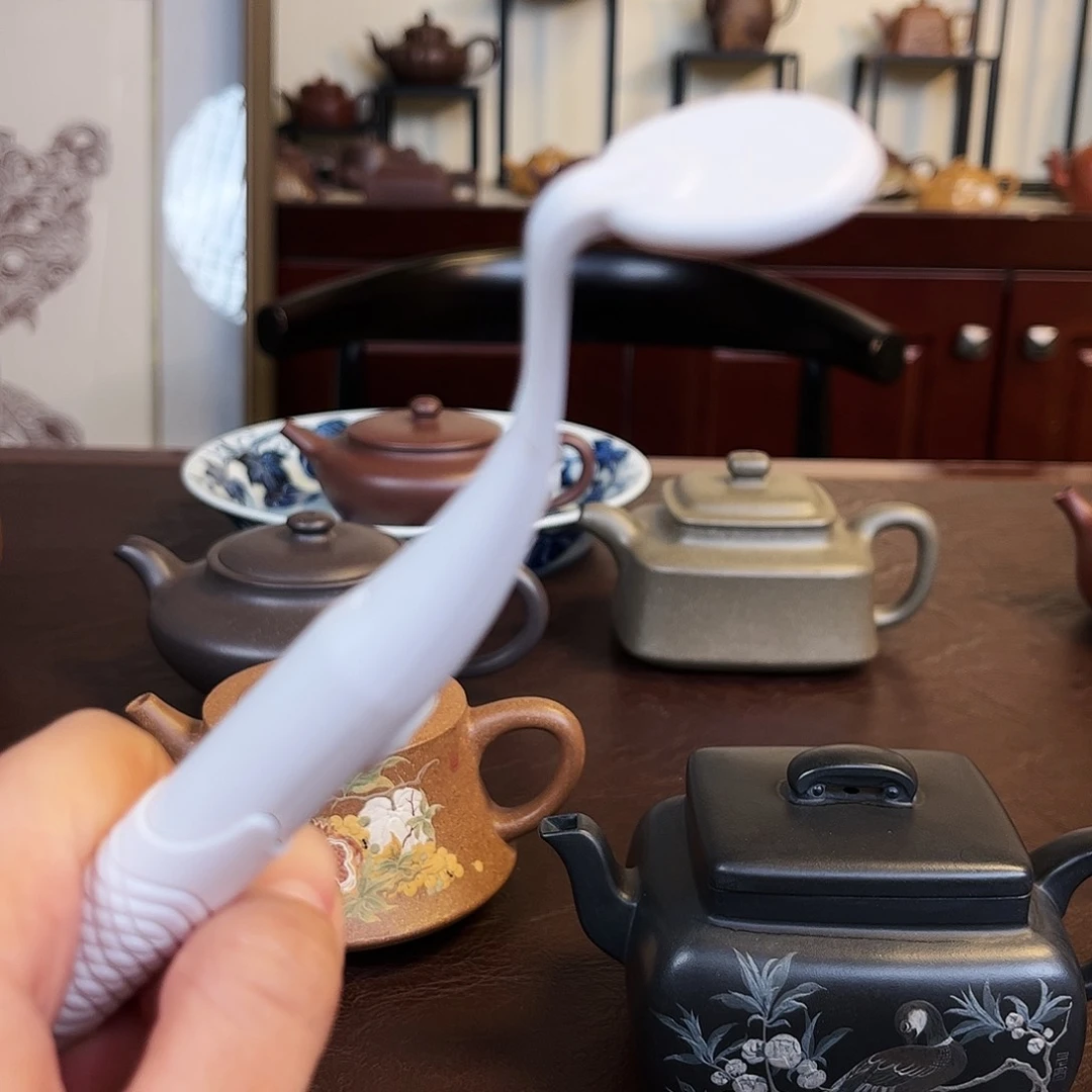 紫砂茶壶无*?青段泥曲瓢