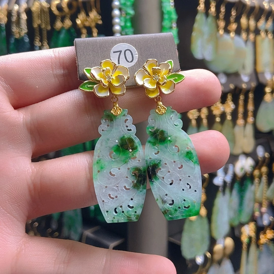 翡翠未镶嵌耳饰翡翠