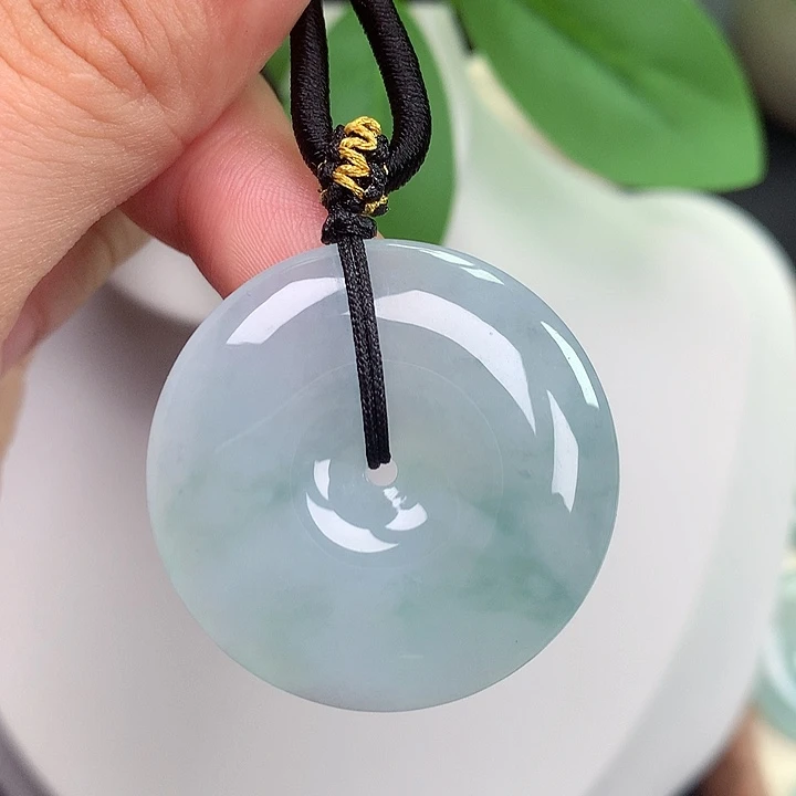 颈饰未镶嵌翡翠平安扣 33x6.4mm