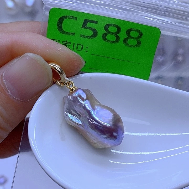 颈饰未镶嵌淡水珍珠