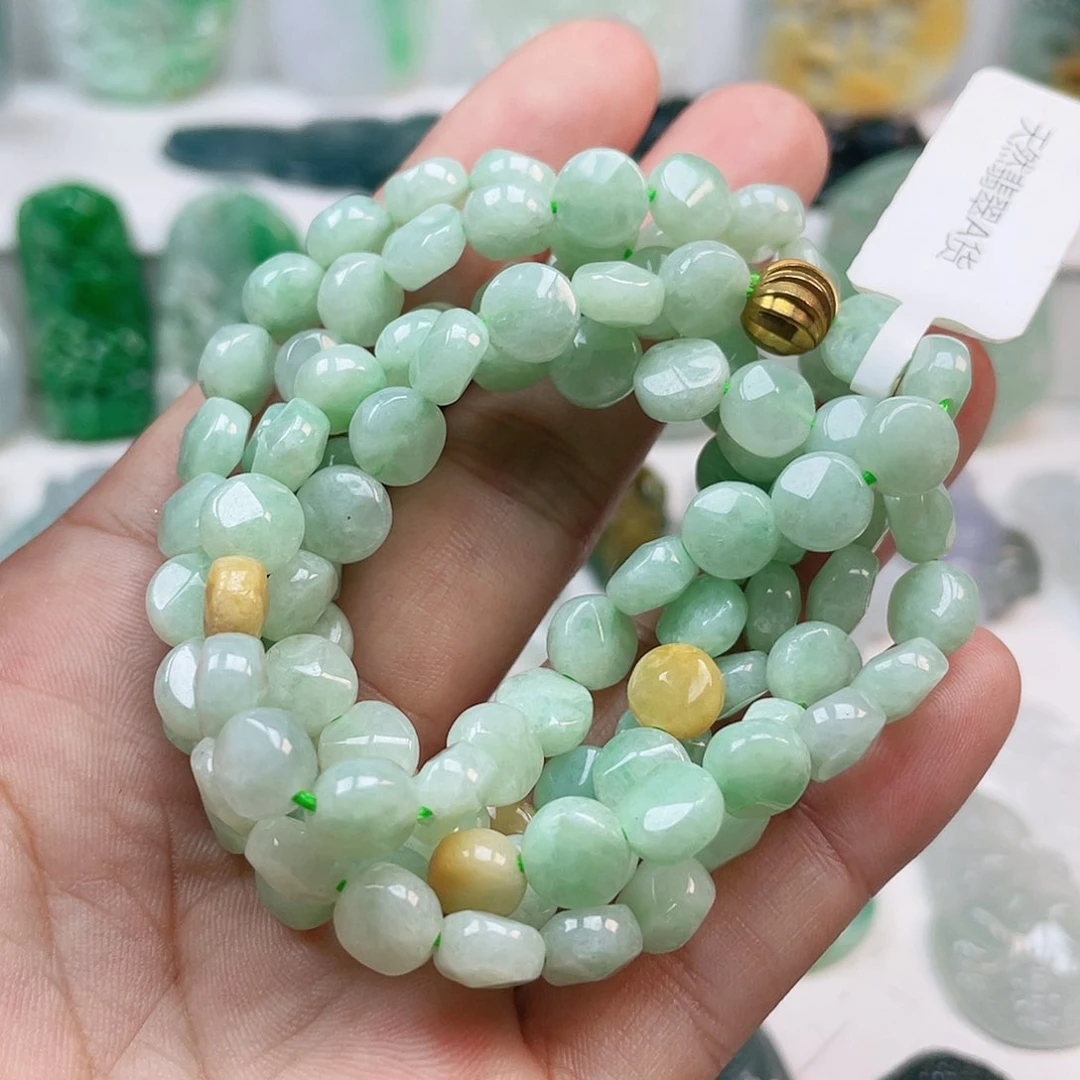 翡翠颈饰未镶嵌珠链