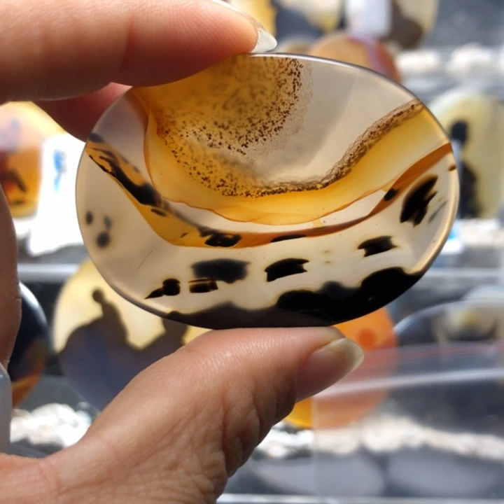 合金玛瑙/玉髓珠宝奇石123